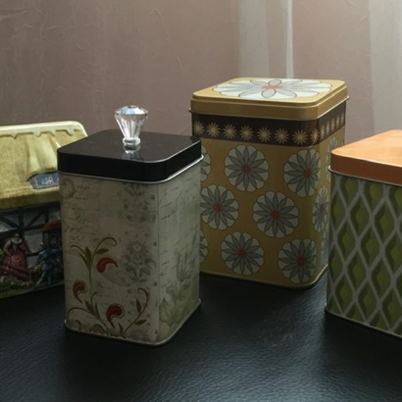 Mixed Lot of 9 Decorative Tin Cans - Picture 6 of 6